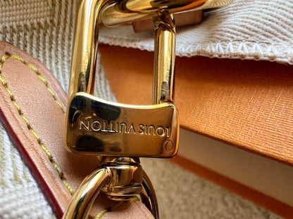 Louis Vuitton High Rise Bumbag in Monogram Canvas (RRP £1470)