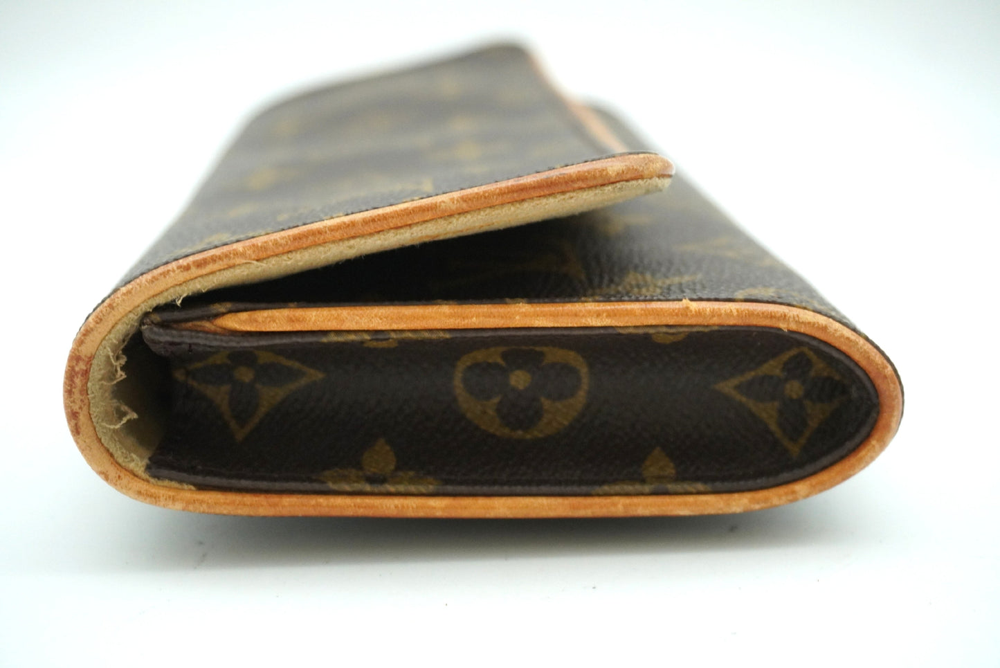 Pre-Owned LOUIS VUITTON Monogram Pochette Twin GM EC-0130