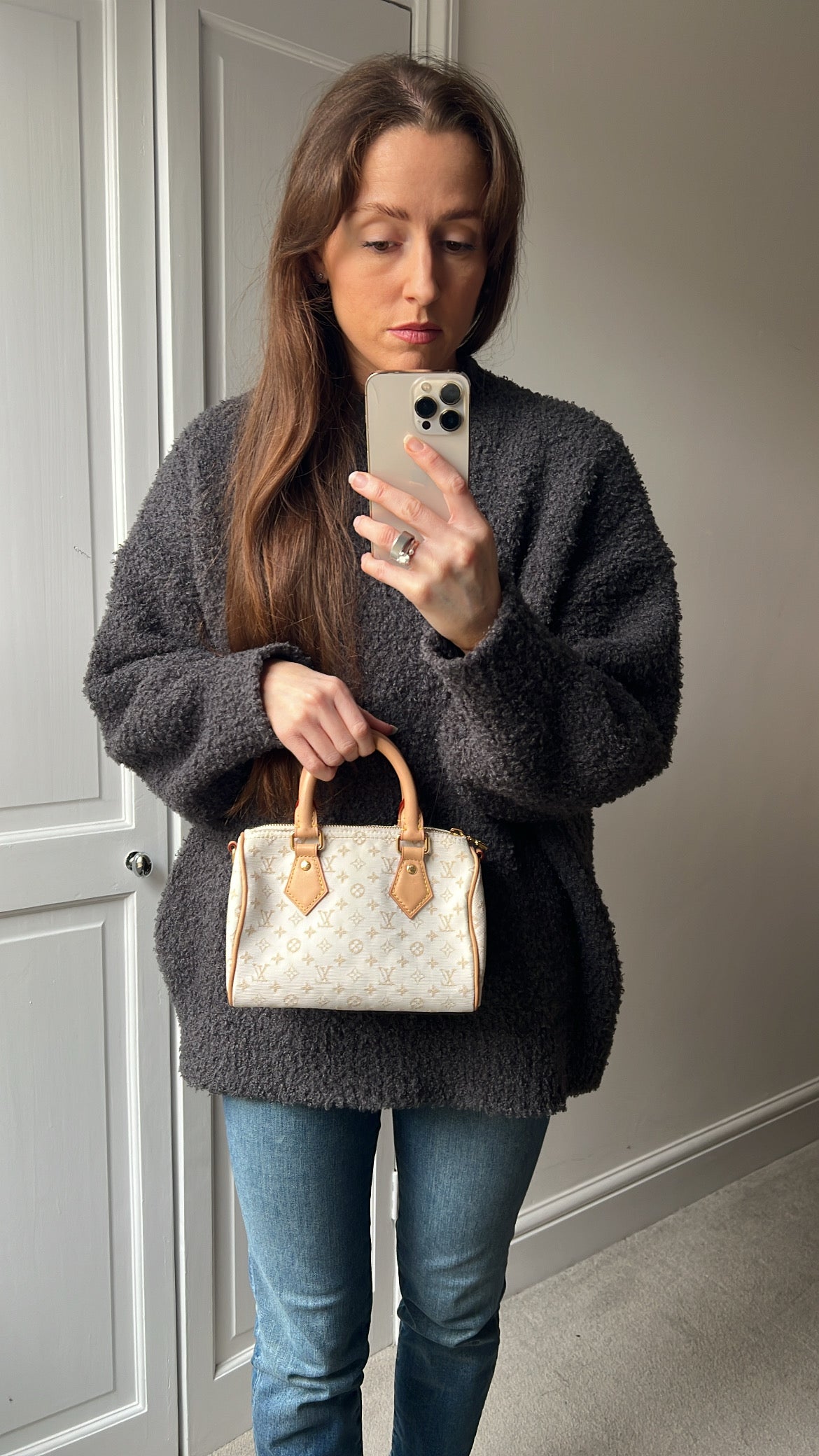 Louis Vuitton Speedy Bandouliere 20 Mastic Cream (£2420)