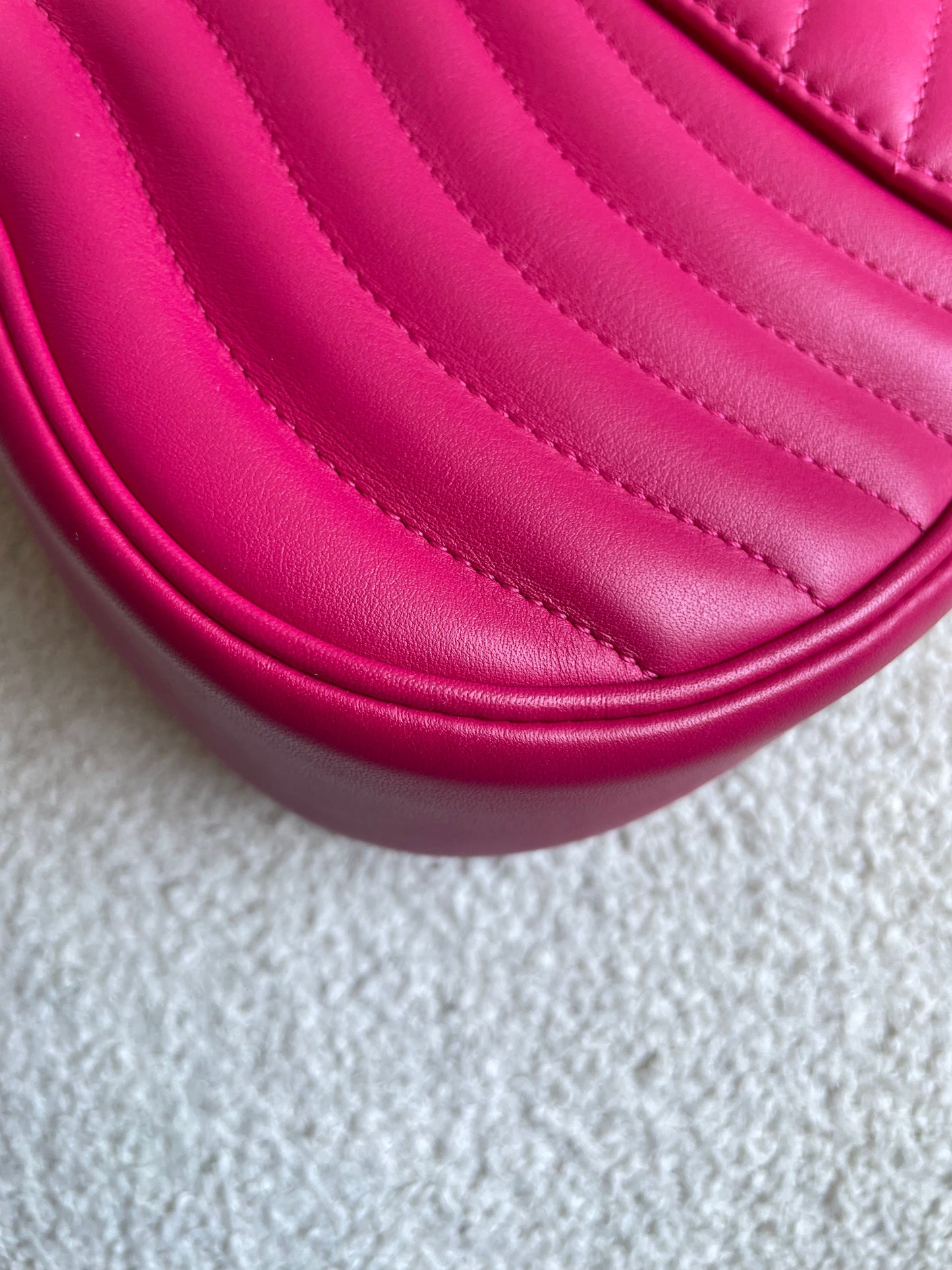 Louis Vuitton New Wave MM Bag in Pink