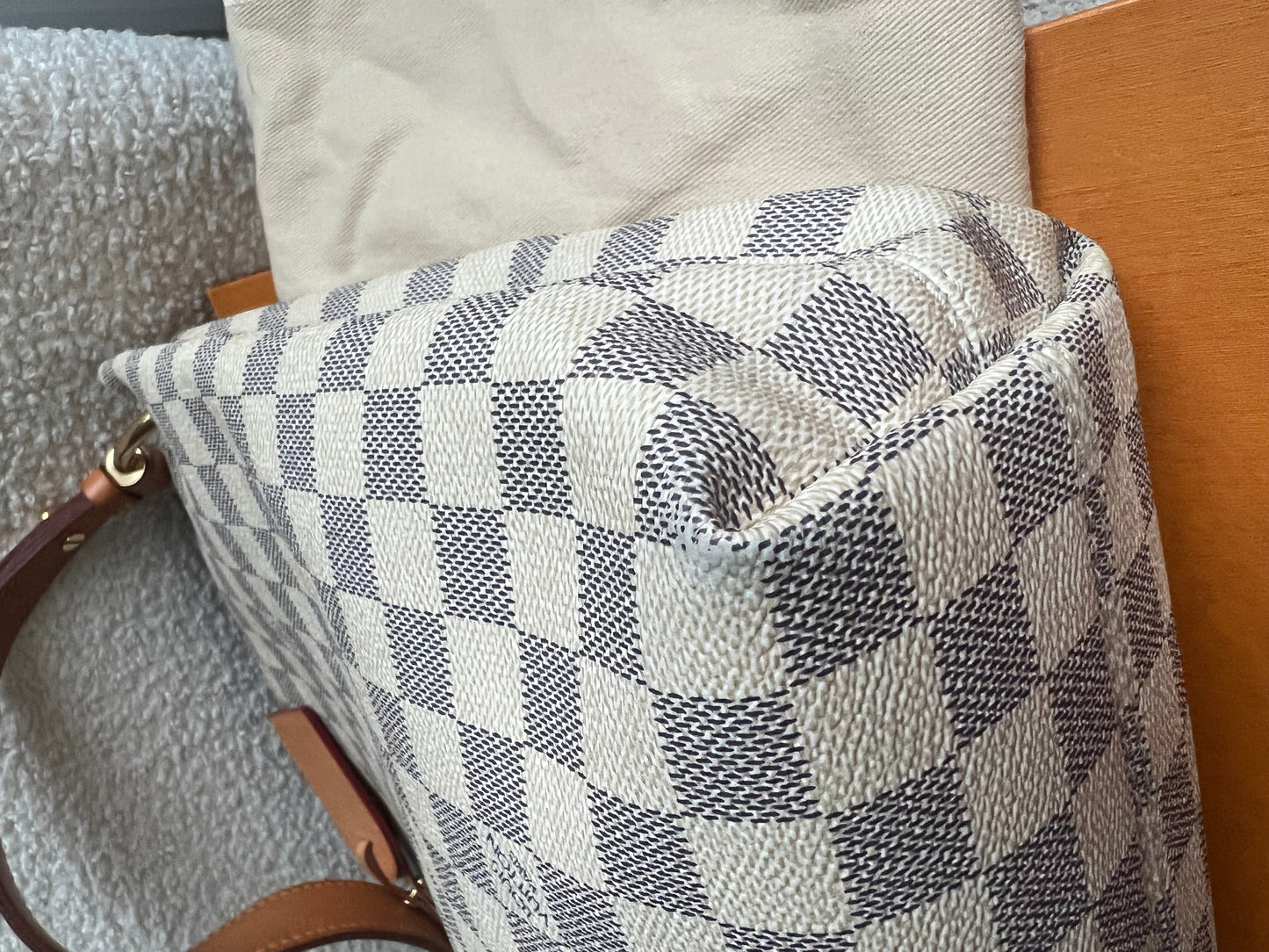 Louis Vuitton Graceful PM Damier Azur (RRP £1,360)