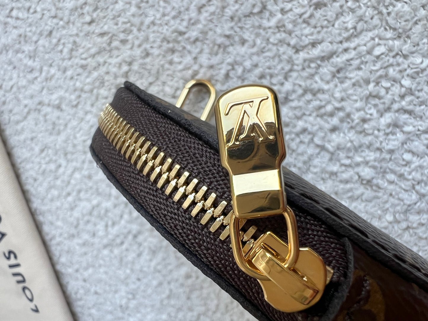 Louis Vuitton Round Coin Purse Monogram