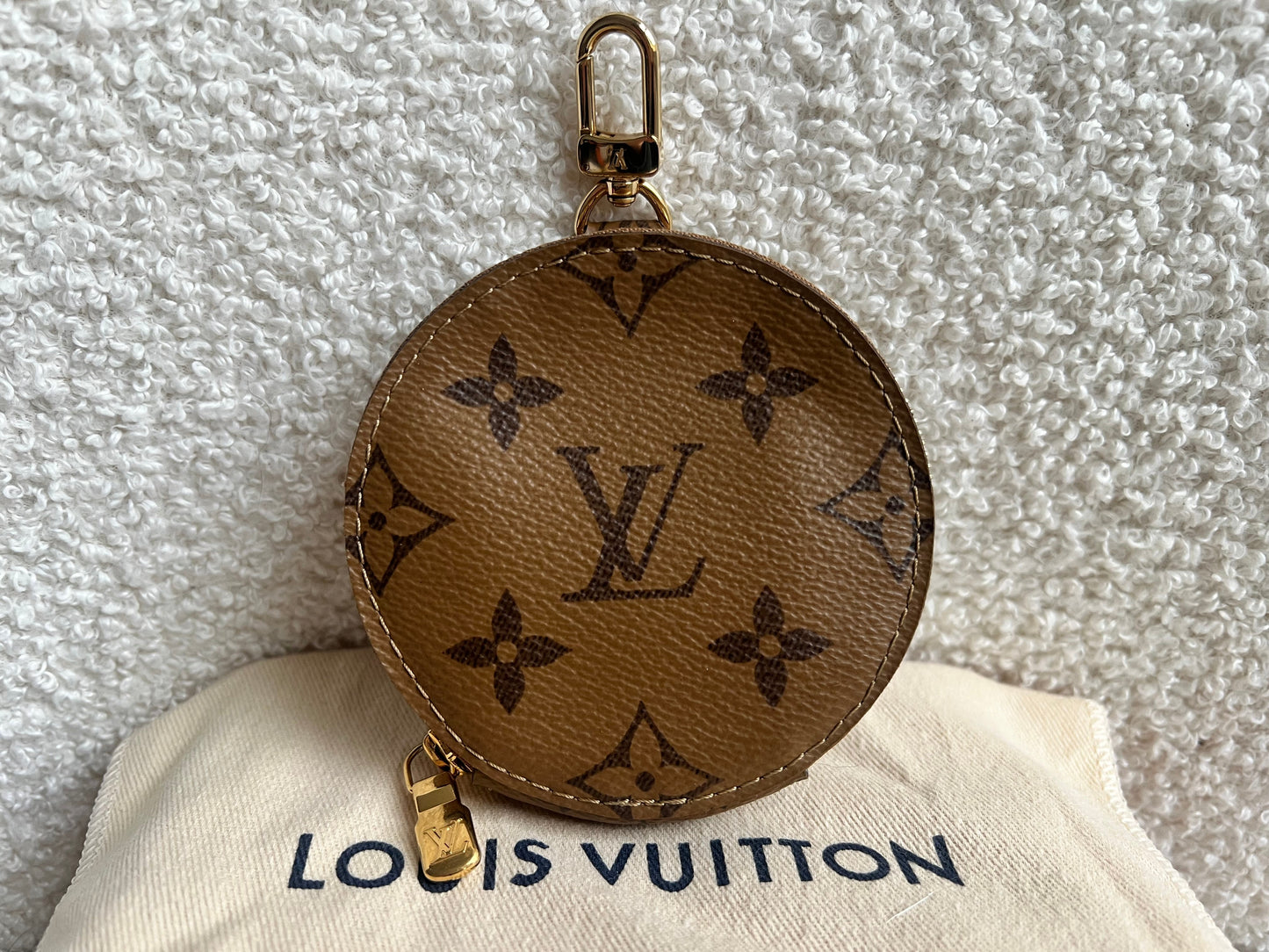 Louis Vuitton Round Coin Purse Reverse Monogram