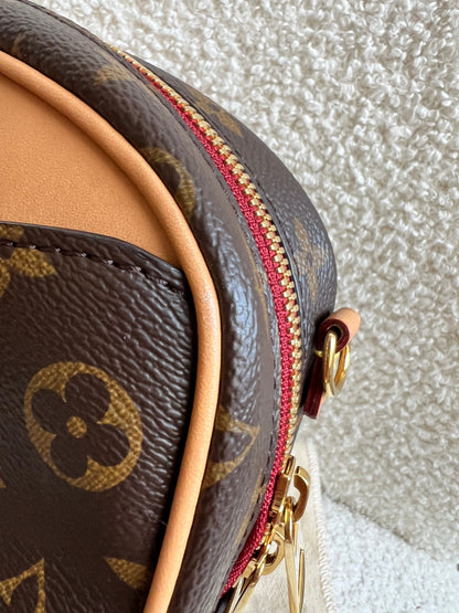 Louis Vuitton Mini Deauville Monogram (RRP £1350)