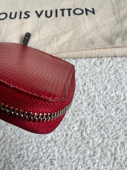 Louis Vuitton Zippy Coin Purse in Red Epi (RRP £390)