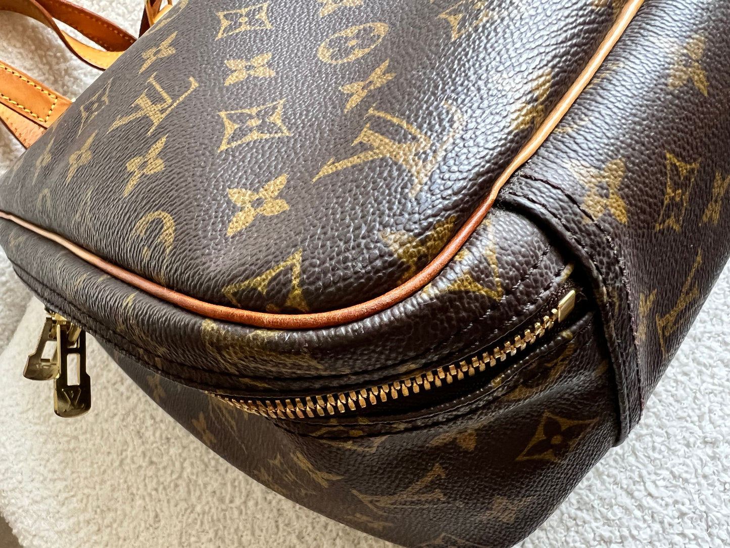 Louis Vuitton Excursion Monogram