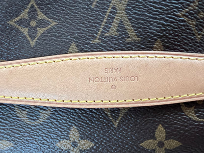 Louis Vuitton Bumbag in Monogram Canvas