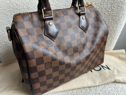 Louis Vuitton Speedy 25 Bandouliere Damier Ebene (RRP £1,470)