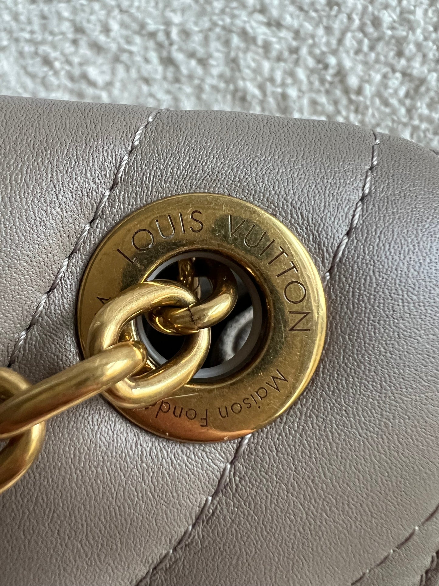 Louis Vuitton Taupe New Wave Chain Bag MM (RRP £2310)