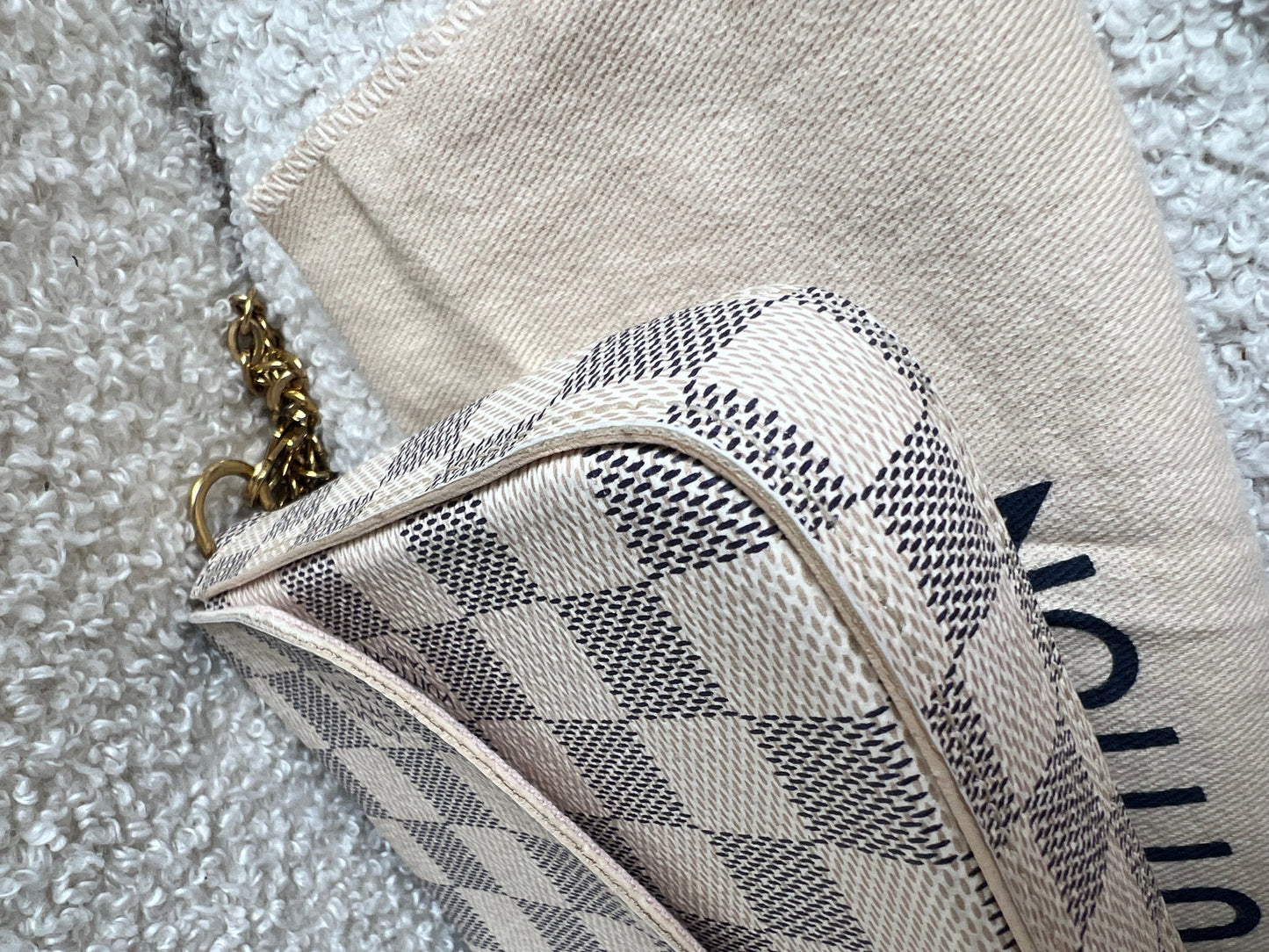 Louis Vuitton Felicie Pochette Damier Azur (RRP £1110)