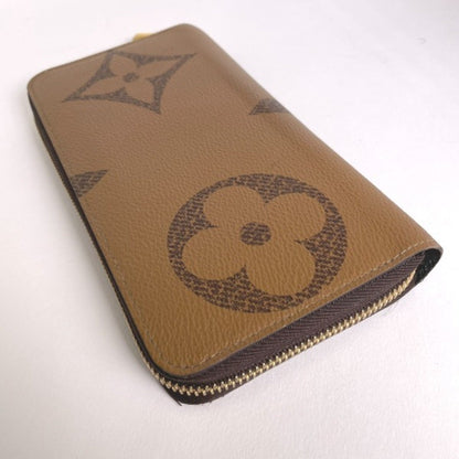Louis Vuitton  Monogram Long Wallet (Bi-Fold)