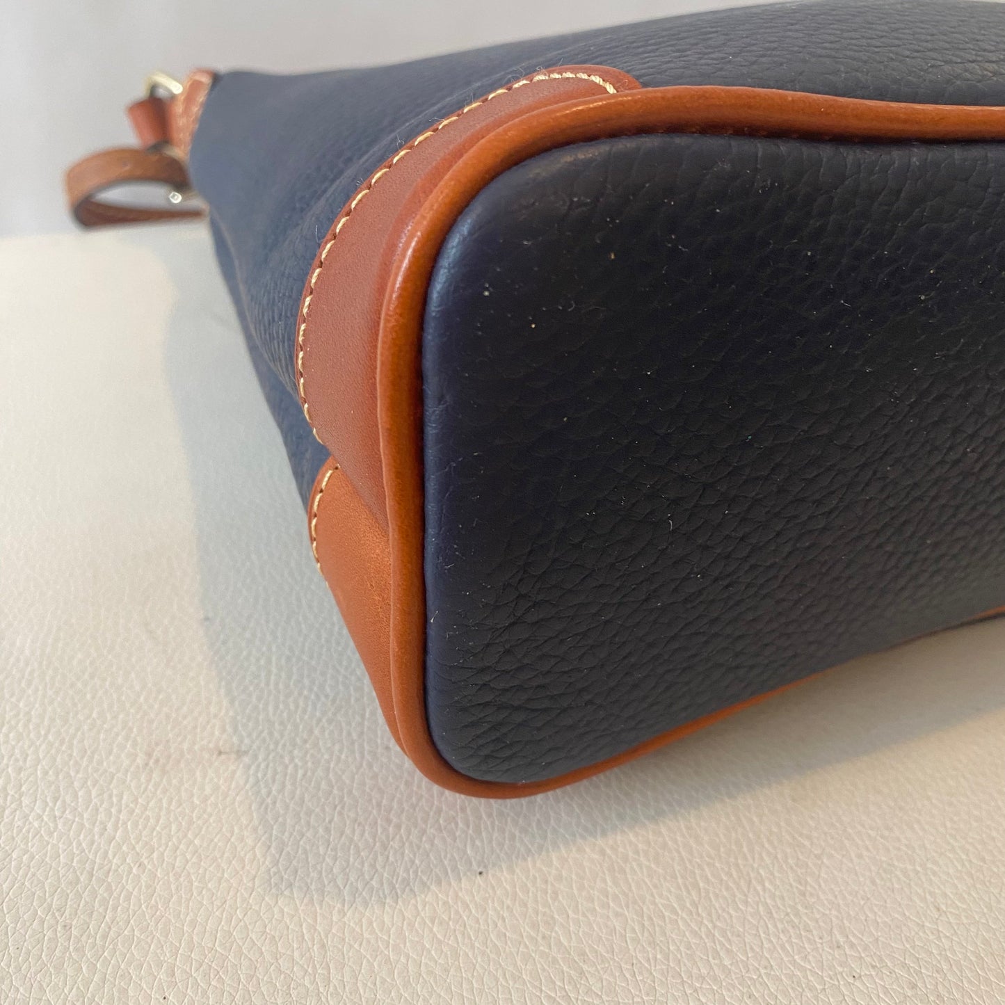 DOONEY & BOURKE Pebble Grain Leather Convertible Crossbody Navy