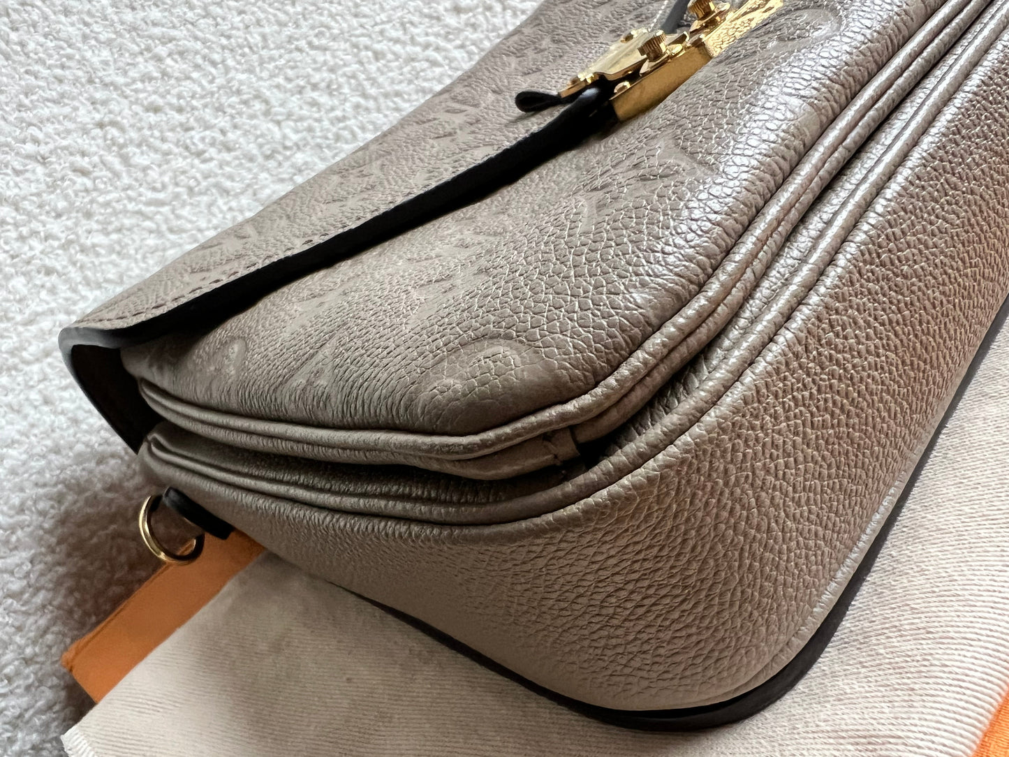 Louis Vuitton Pochette Metis Empreinte (RRP £2,130)