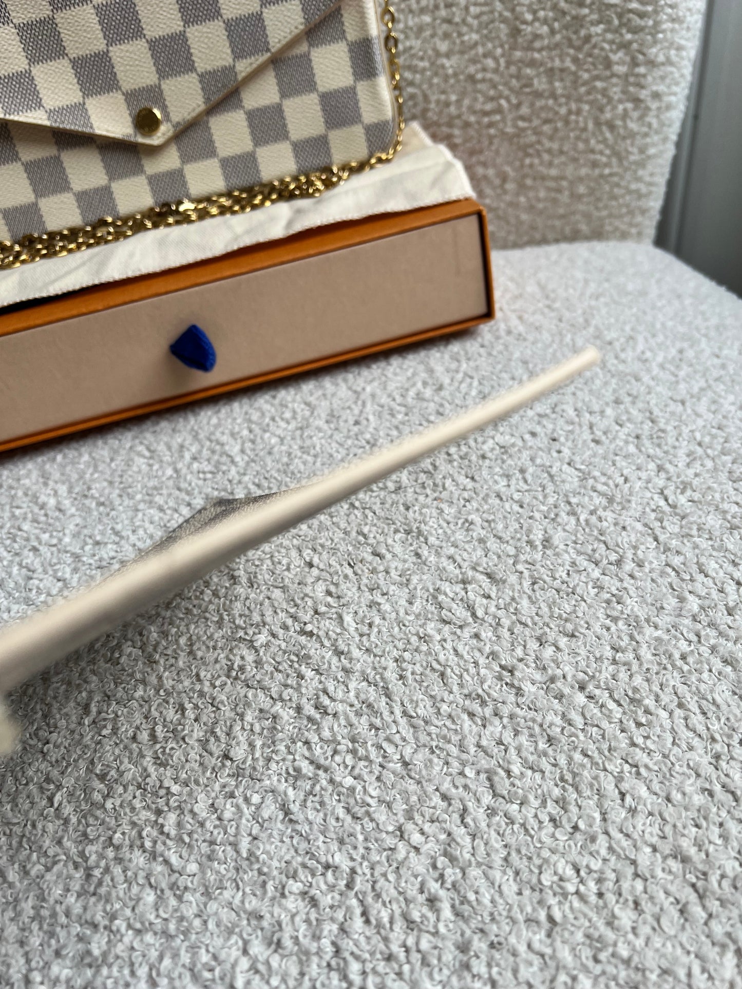 Louis Vuitton Felicie Pochette Damier Azur (RRP £1110)