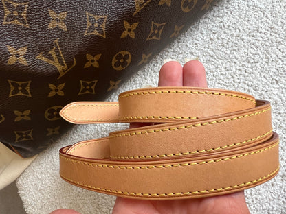 Louis Vuitton Speedy 40 Bandouliere Monogram (RRP £1610)