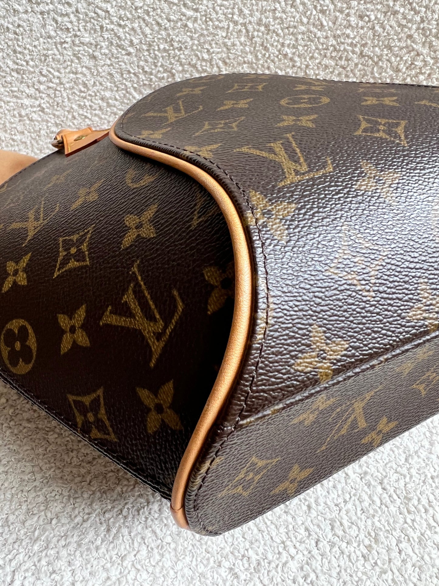 Louis Vuitton Ellipse PM Monogram
