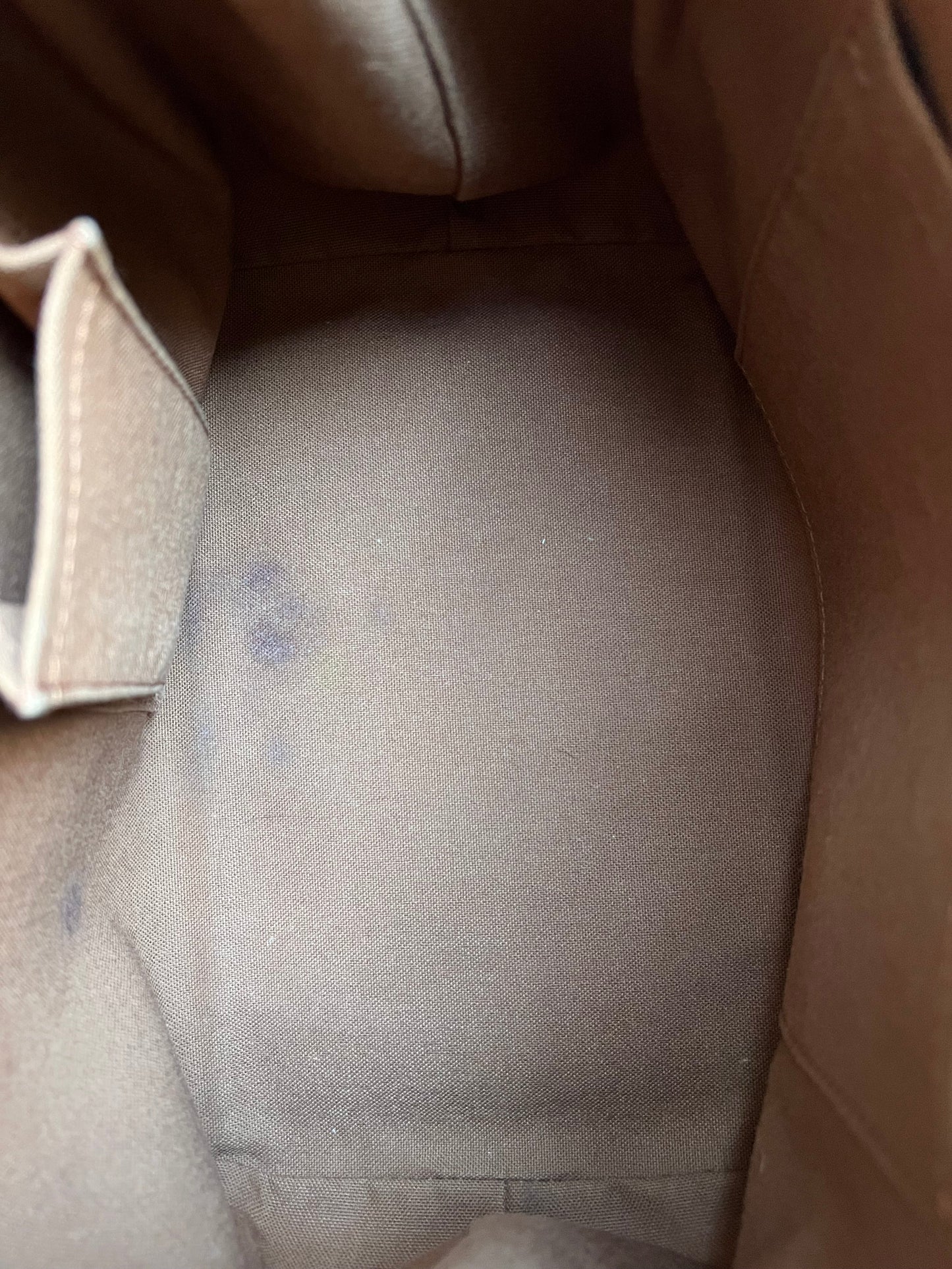 Louis Vuitton Batignolles in Monogram Canvas
