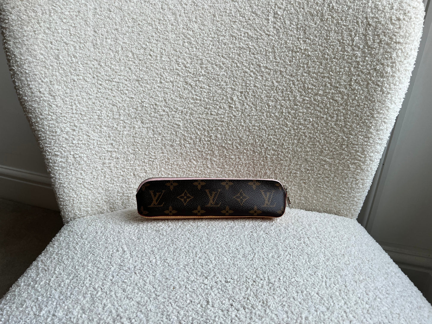 Louis Vuitton Elizabeth Pencil Case Monogram