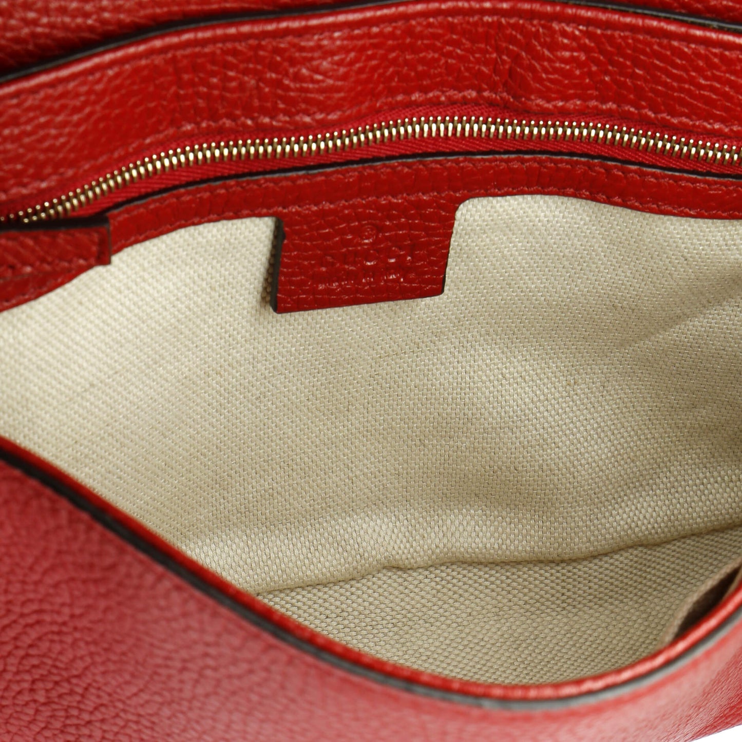 Soho Chain Crossbody Bag Leather Medium