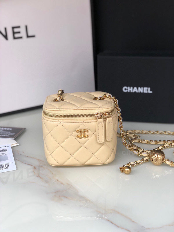 Chanel Luxury Handbag Style 141