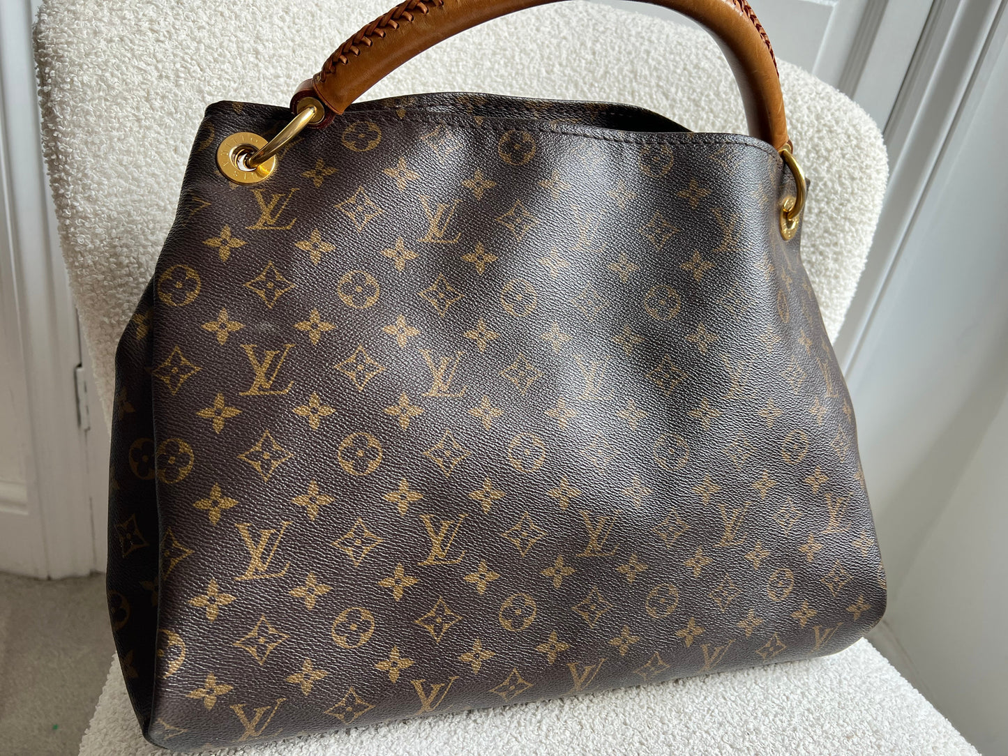 Louis Vuitton Artsy MM Monogram (RRP £1,940)