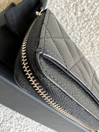 Chanel Black Quilted Caviar Zip Round Purse with Silver Hardware (RRP £550)