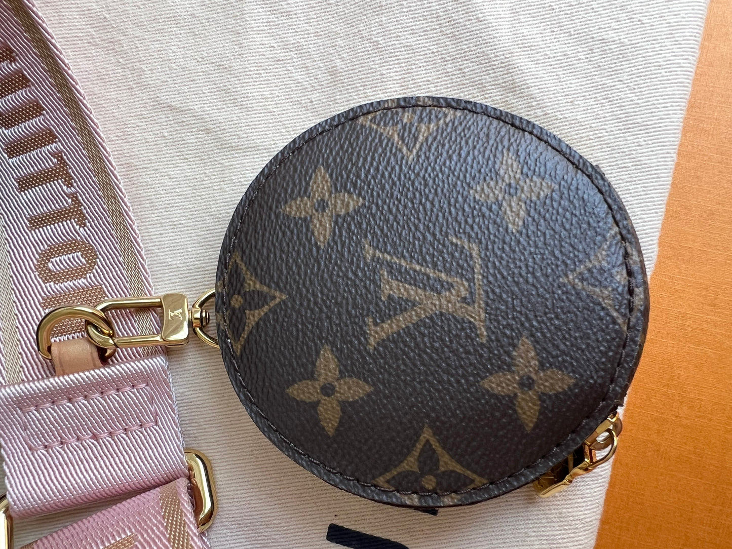 Louis Vuitton Multi Pochette Accessoires Rose Chiaro (RRP £2070)