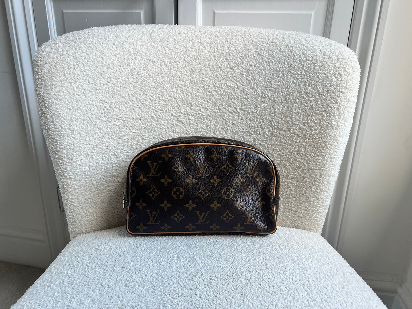 Louis Vuitton Monogram Trousse Toiletry Pouch