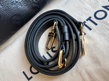 Louis Vuitton Pochette Metis Black Empreinte (RRP £2,200)