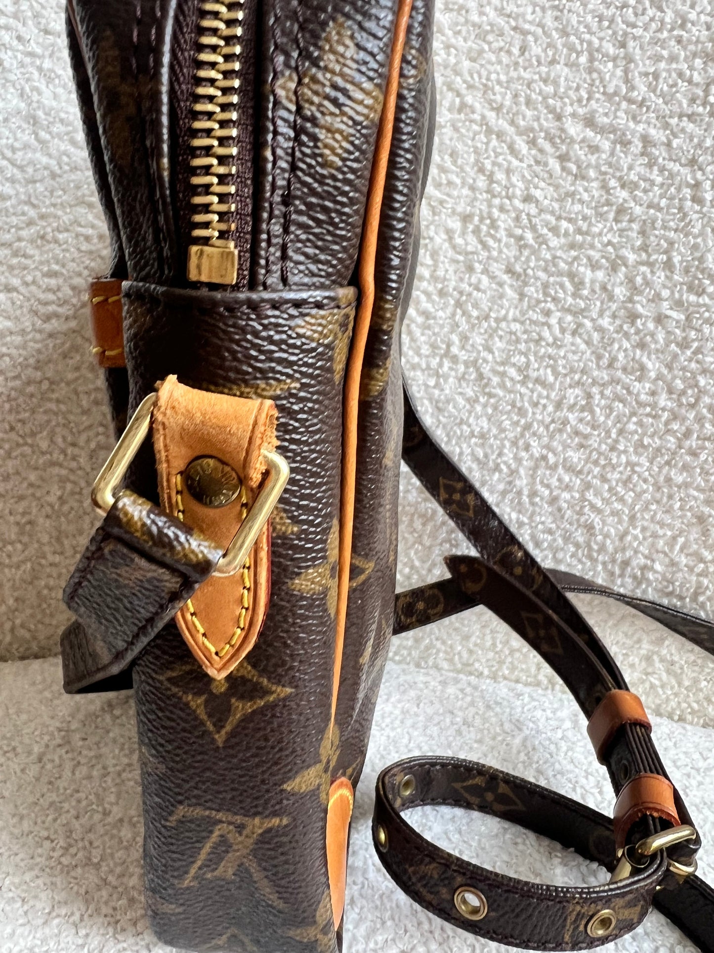 Louis Vuitton Danube Monogram