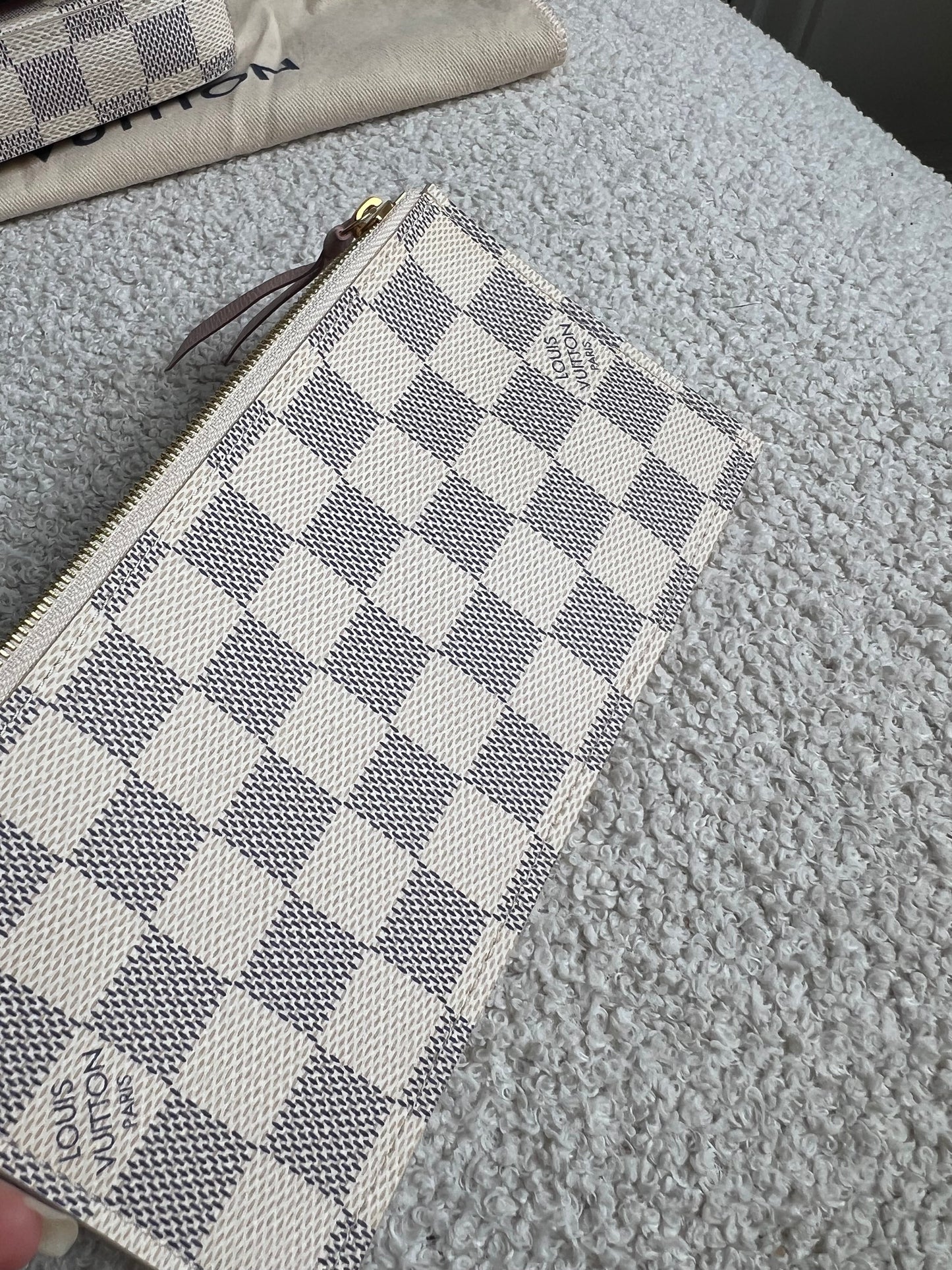 Louis Vuitton Felicie Pochette Damier Azur (RRP £1110)