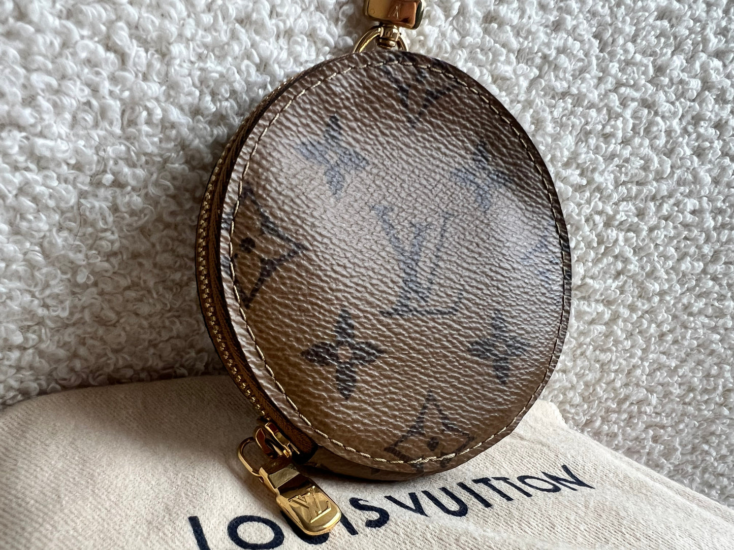 Louis Vuitton Round Coin Purse Reverse Monogram