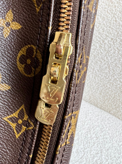 Louis Vuitton Excursion Monogram