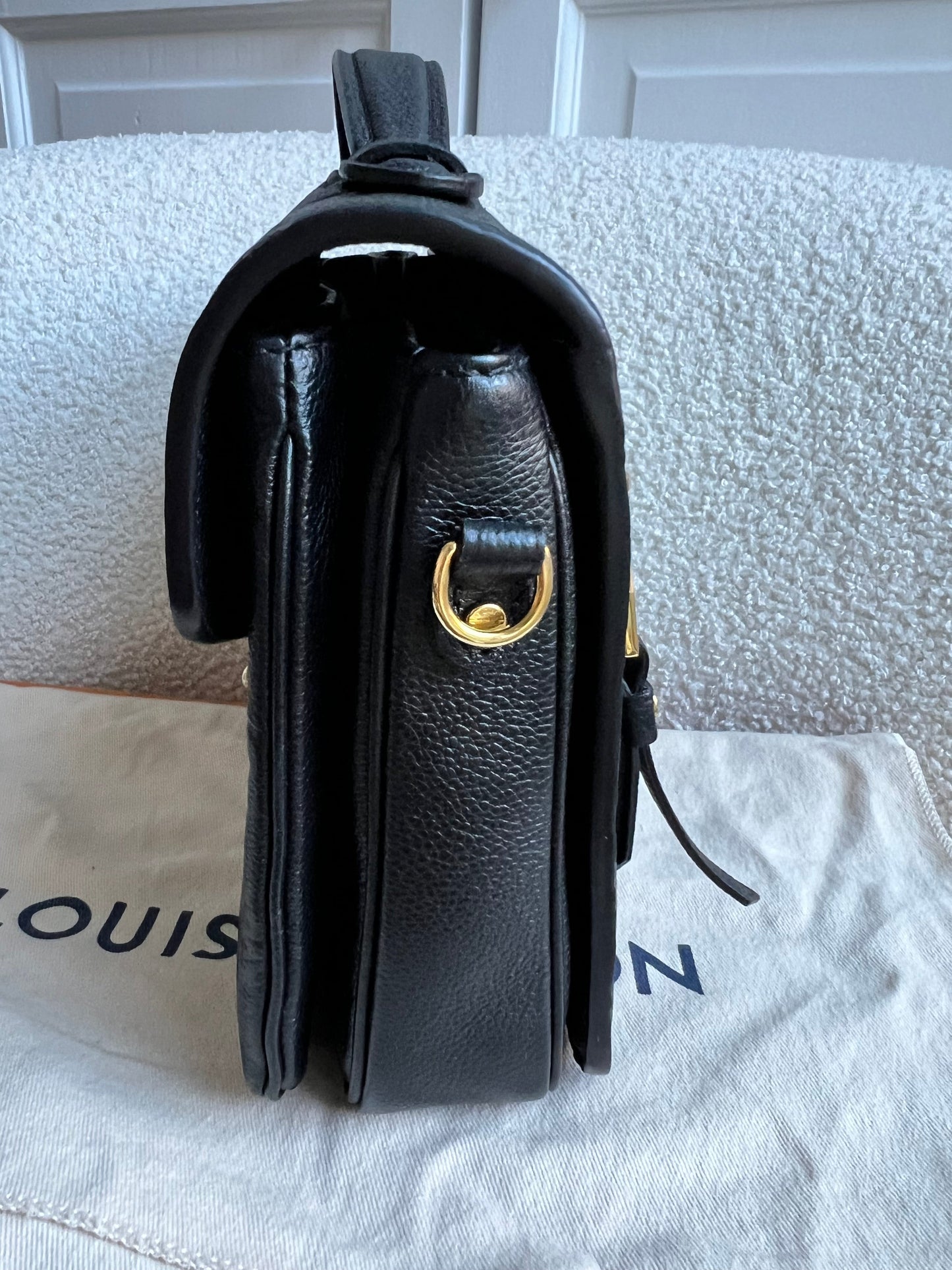 Louis Vuitton Pochette Metis Black Empreinte (RRP £2,200)