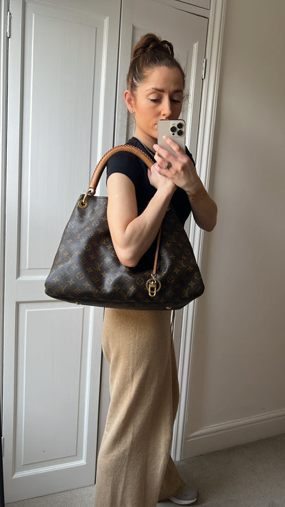Louis Vuitton Artsy MM Monogram (RRP £1,940)