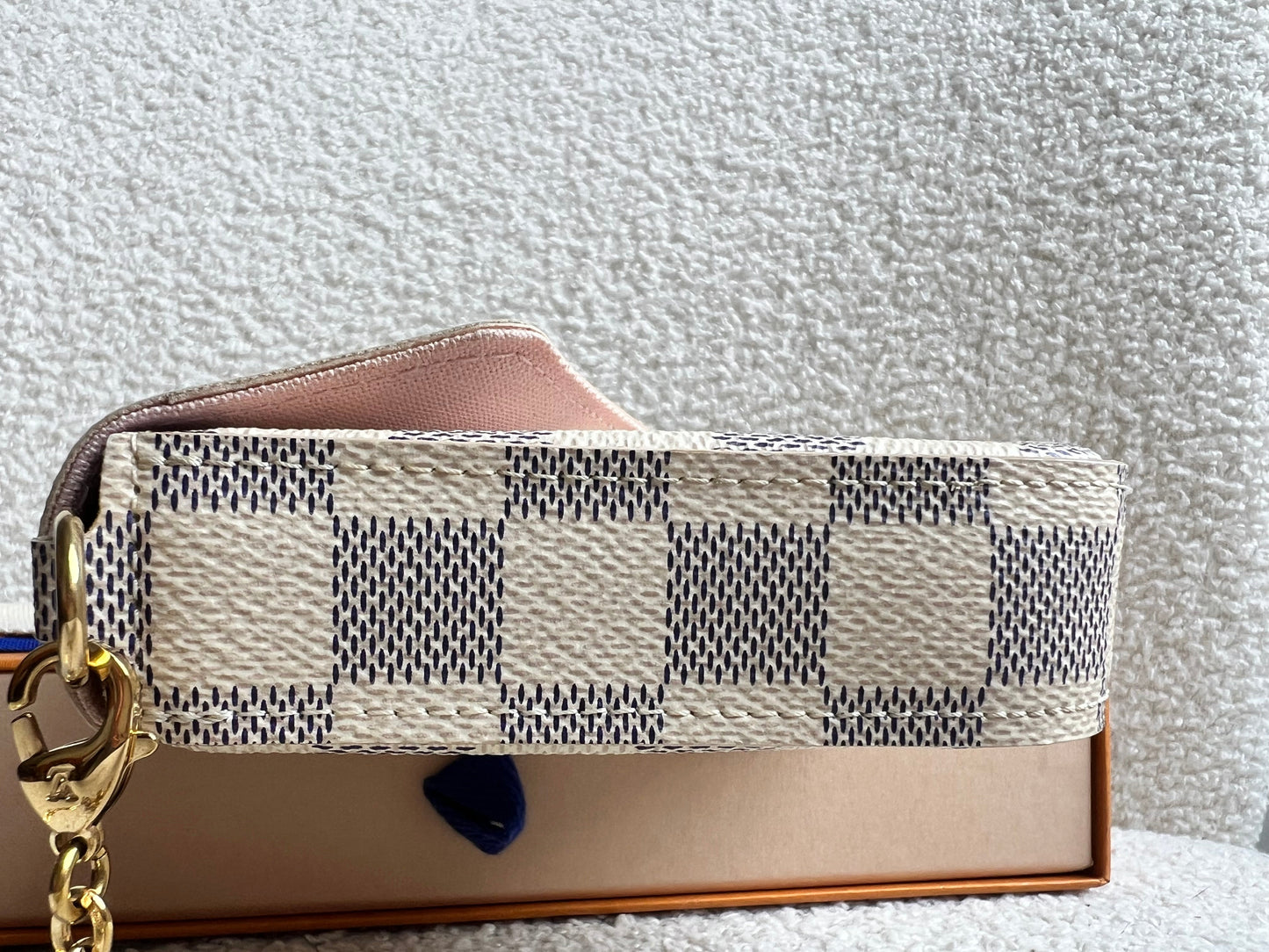 Louis Vuitton Felicie Pochette Damier Azur (RRP £1110)