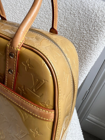 Louis Vuitton Tompkins Square Bag Pearl Monogram Vernis
