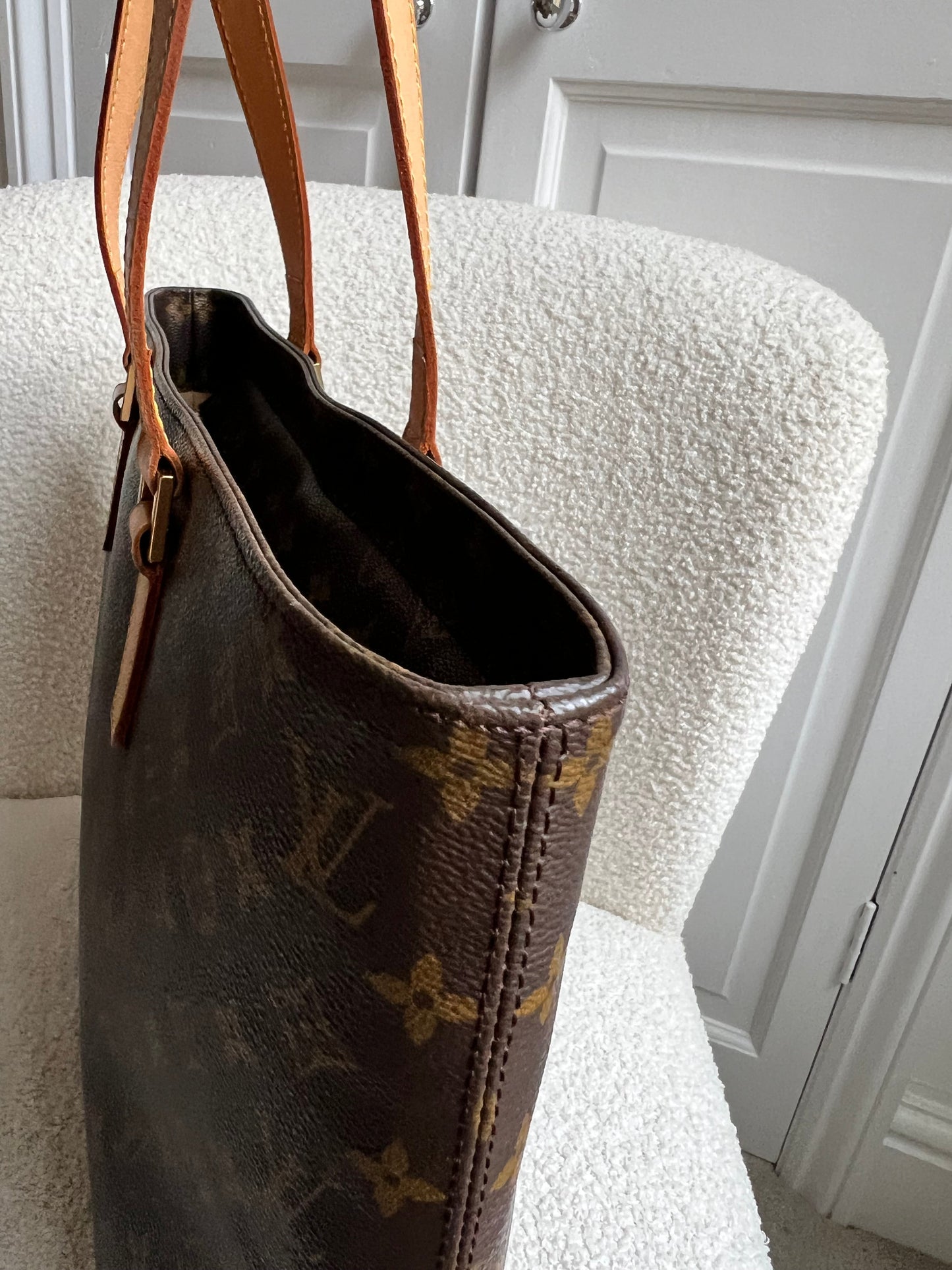 Louis Vuitton Luca Tote Monogram