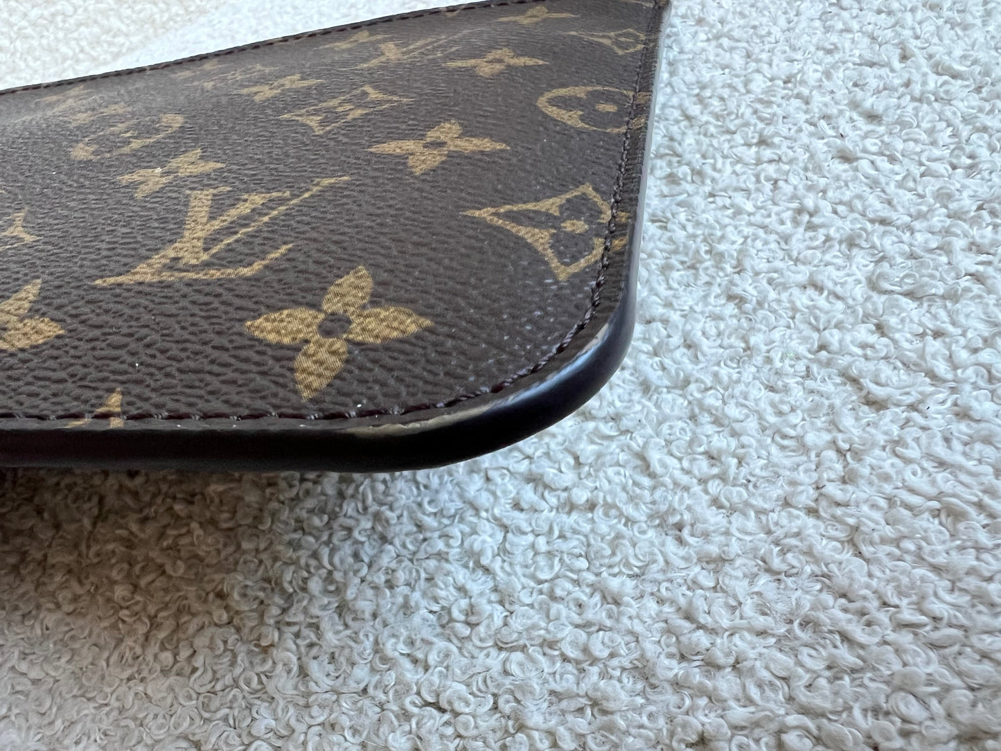 Louis Vuitton Pouch (from Neverfull MM) in Monogram