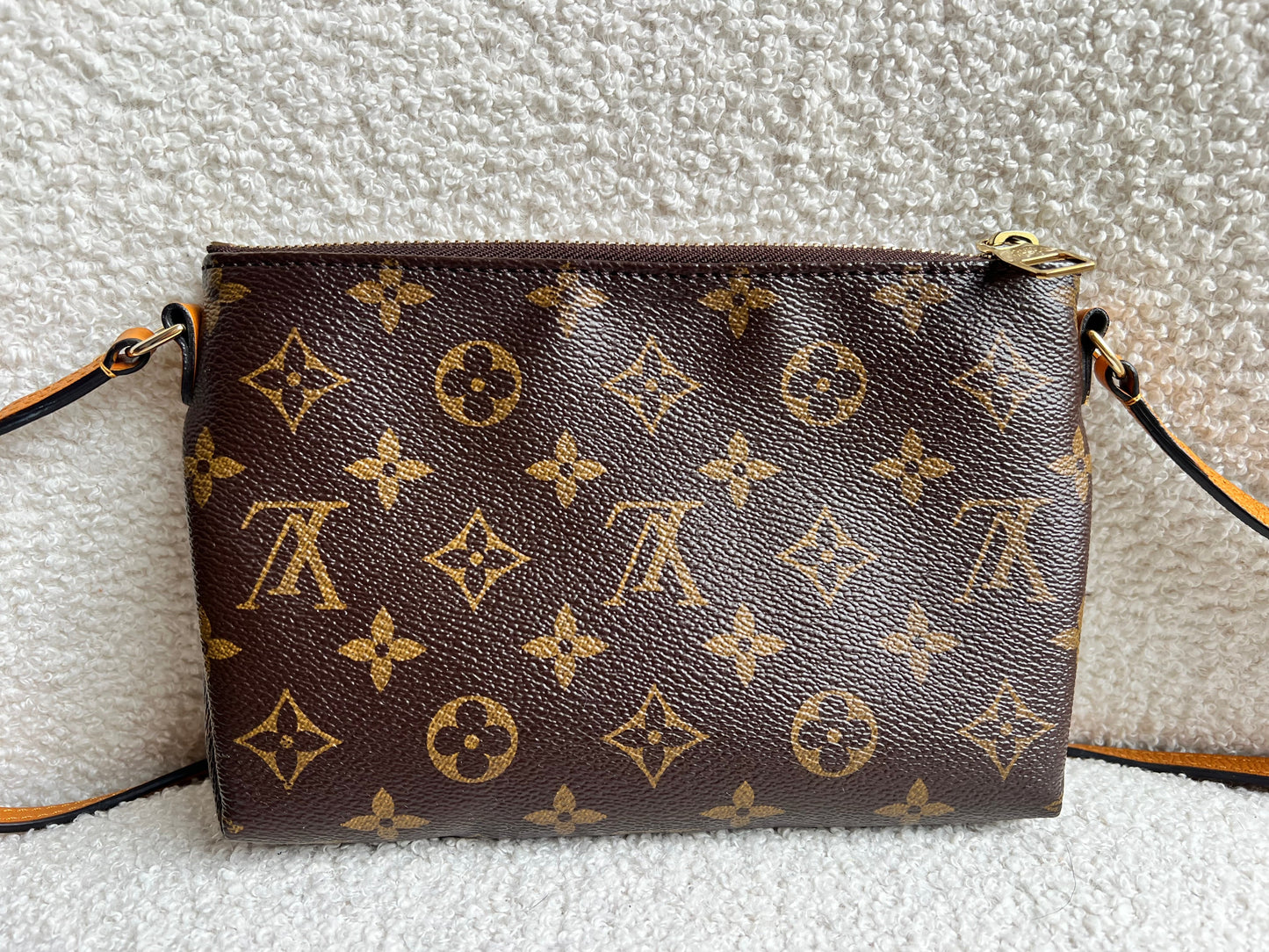 Louis Vuitton Monogram Safran Pallas Pochette