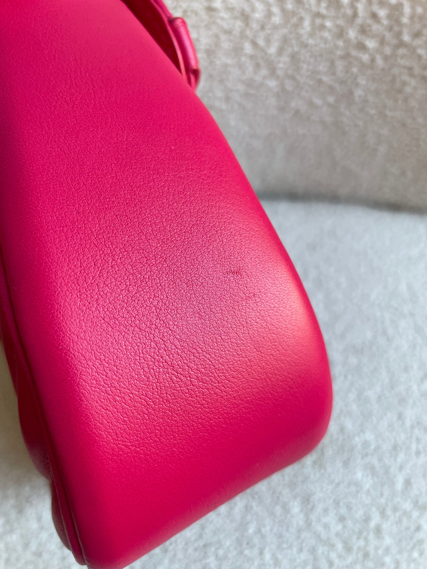 Louis Vuitton New Wave MM Bag in Pink