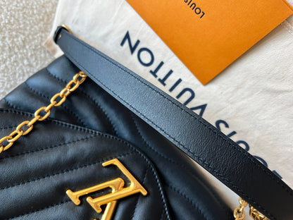 Louis Vuitton Black New Wave Chain Bag MM (RRP £2310)