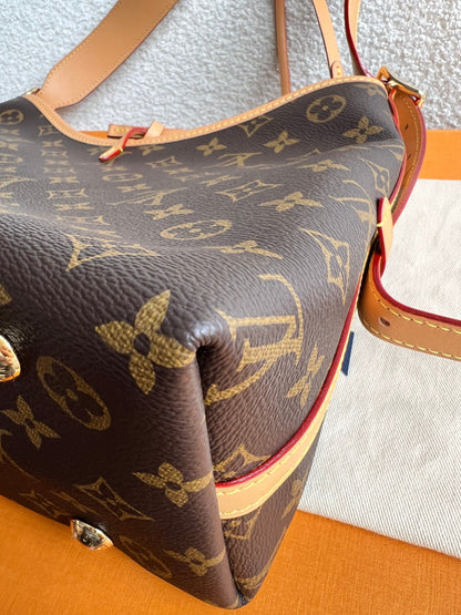 Louis Vuitton Carryall PM Monogram Canvas (RRP £2240)