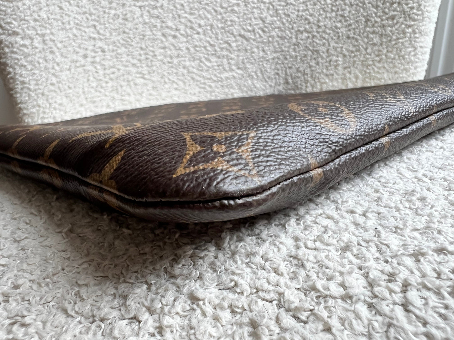 Louis Vuitton Etui Voyage GM Document Holder Monogram