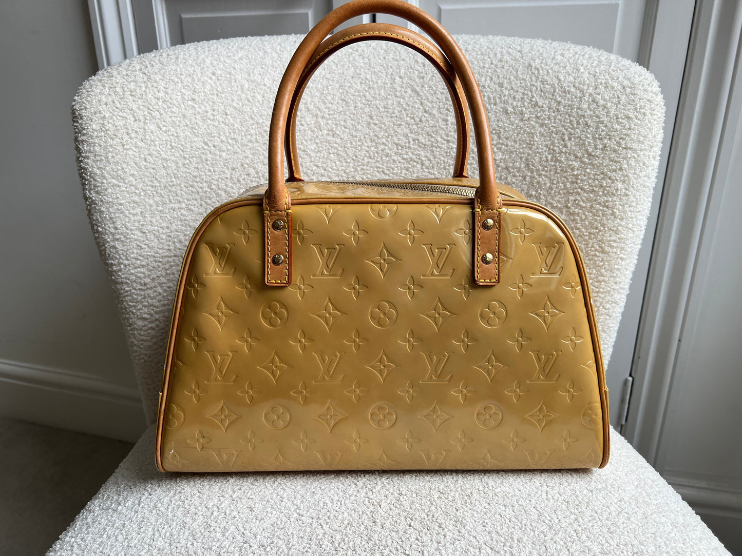 Louis Vuitton Tompkins Square Bag Pearl Monogram Vernis