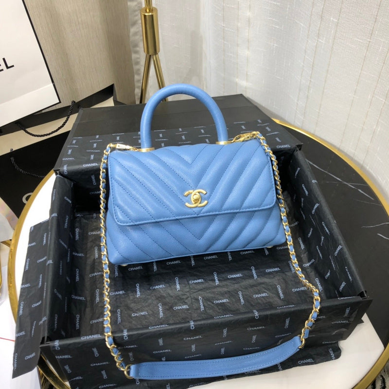 Chanel Luxury Handbag Style 526
