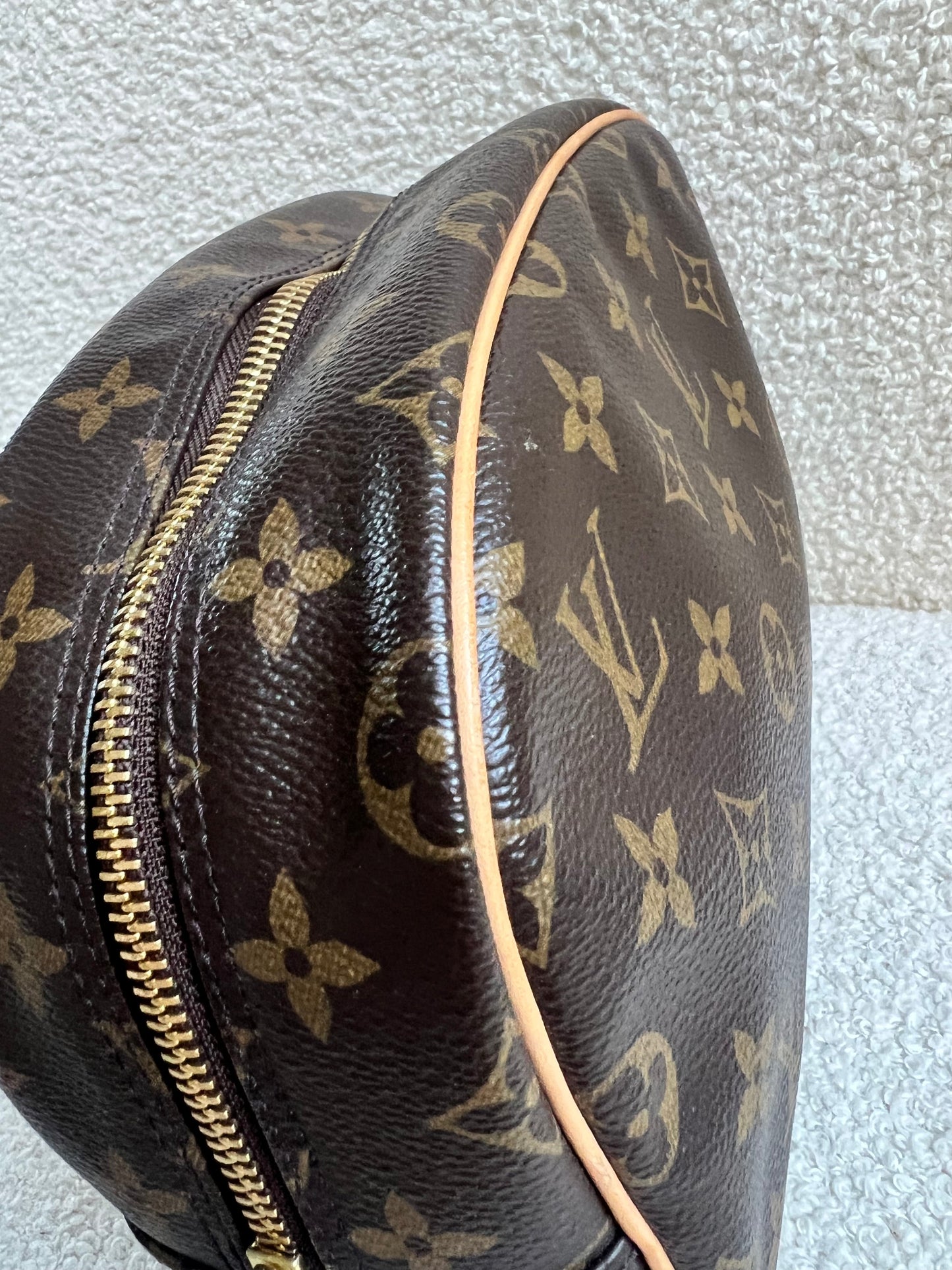 Louis Vuitton Monogram Trousse Toiletry Pouch