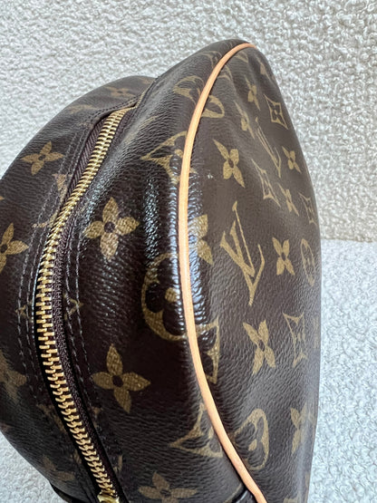 Louis Vuitton Monogram Trousse Toiletry Pouch