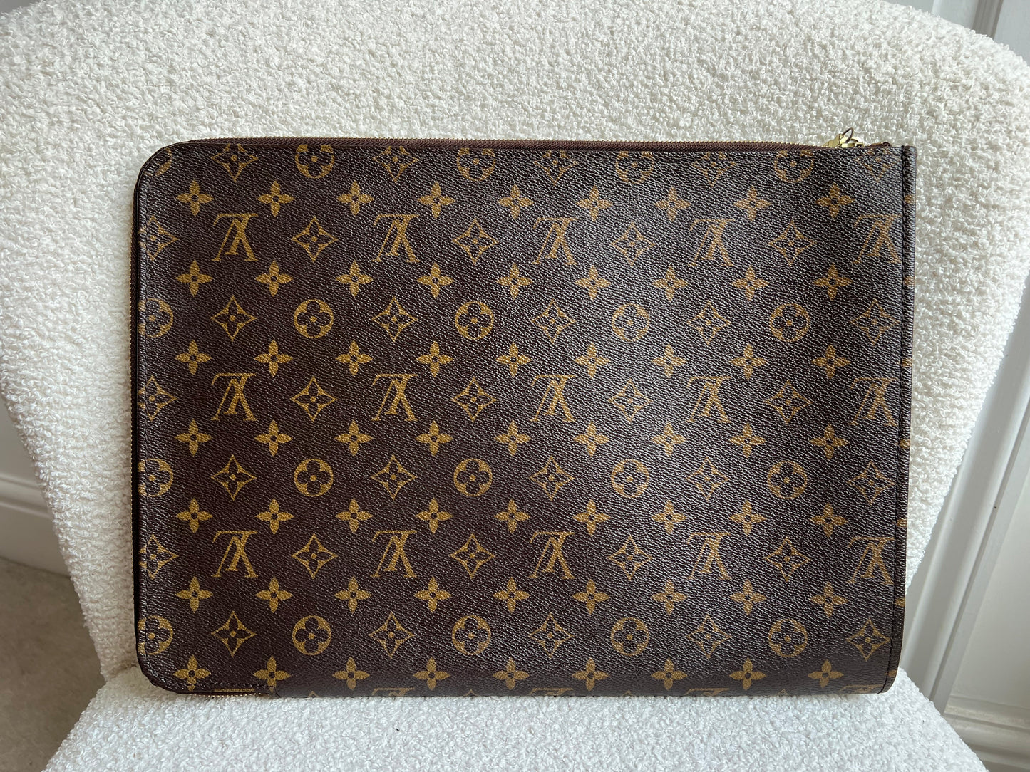 Louis Vuitton Monogram Poch Documents Portfolio Case 39