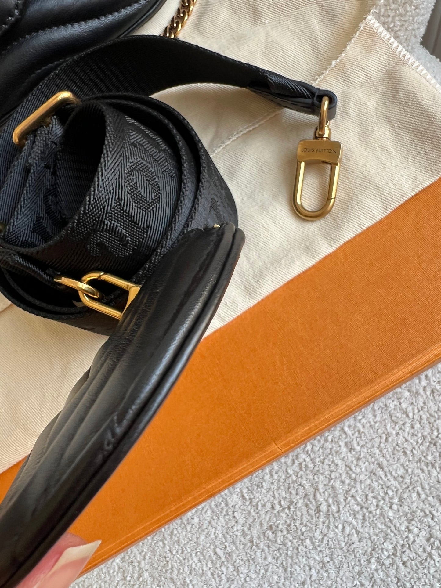 Louis Vuitton Black New Wave Multi Pochette (RRP £2070)